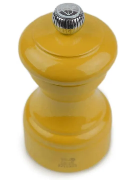Peugeot Saveurs Bistro Moulin à sel manuel en bois laqué, safran, 10 cm - 4in. -> Moulins À Sel Et Salières
