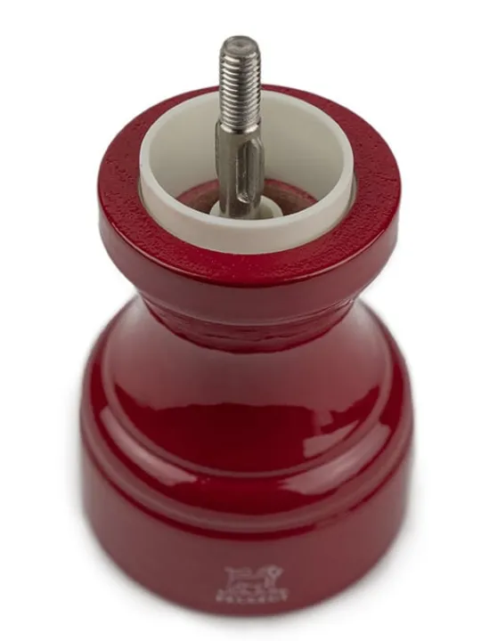 Peugeot Saveurs Bistro Moulin à sel manuel en bois laqué, rouge passion, 10 cm - 4" -> Envie De Couleurs | Moulins À Sel Et Salières