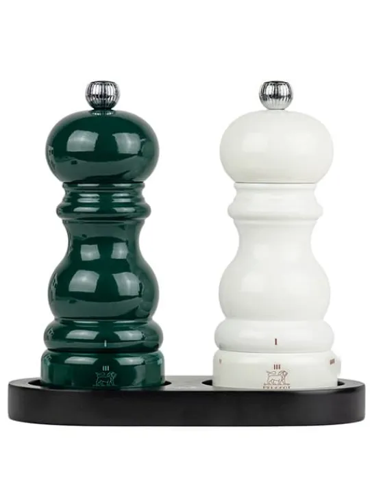 Peugeot Saveurs Duo paris Coffret cadeau - duo de moulins à poivre et à sel u’select paris 15 cm, accompagné d'un plateau en bambou noir -> Coffrets Cadeaux | Envie De Couleurs