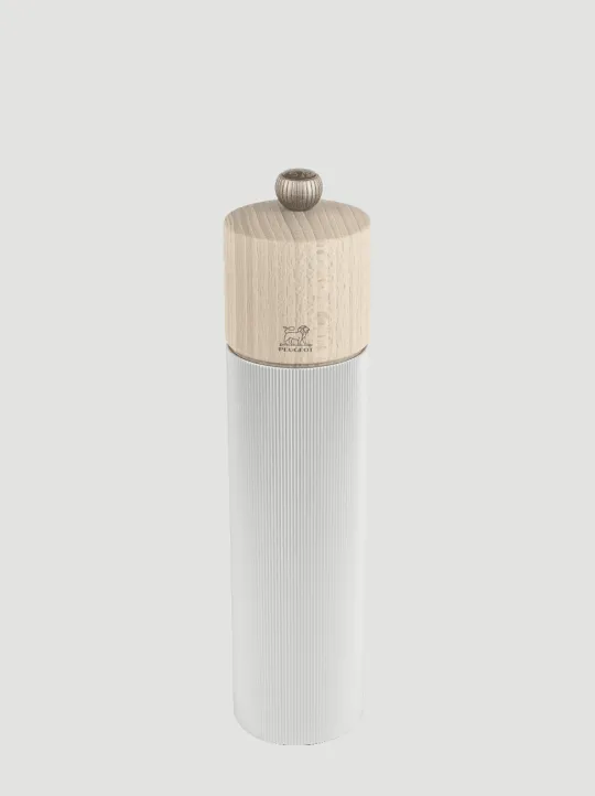 Peugeot Saveurs Line Moulin à sel manuel en bois et aluminium, alu, 22 cm -> Envie De Design | Moulins À Sel Et Salières