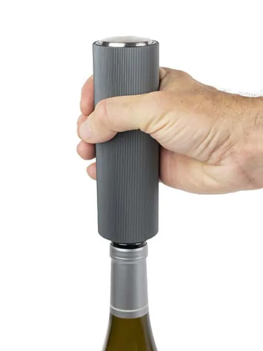 Peugeot Saveurs Line preserve electric Pompe à vide electrique pour le vin 100% automatique en aluminium, carbone, 14 cm - 5,5 in -> Accessoires Vin Et Champagne | Accessoires Moulins