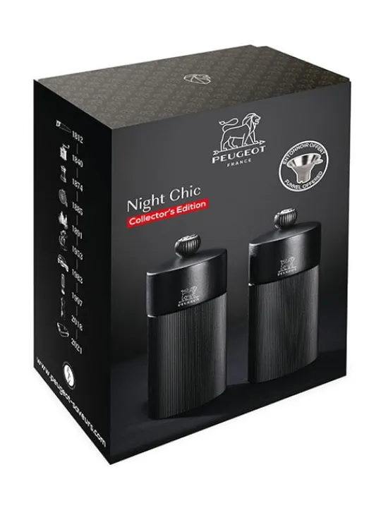 Peugeot Saveurs Night chic Coffret cadeau - duo de moulins à poivre et à sel manuels line noir mat 12 cm et son entonnoir en inox -> Idées Cadeaux -100€ | Coffrets Cadeaux