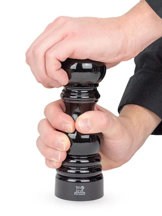 Peugeot Saveurs Paris Moulin à poivre manuel en bois laqué noir 18 cm -> Moulins À Poivre
