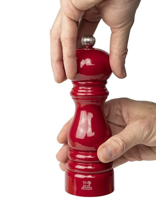 Peugeot Saveurs Paris Moulin à poivre manuel en bois, laqué rouge passion, 18 cm - 7in -> Moulins À Poivre