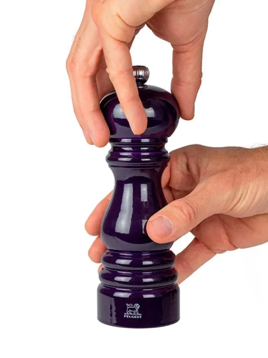 paris_moulin__sel_manuel_en_bois_laqu_aubergine__cm__in__peugeot_saveurs_5.webp Peugeot Saveurs Paris Moulin à sel manuel en bois laqué, , 18 cm - 7in. -> Idées Cadeaux -50€ | Moulins À Sel Et Salières