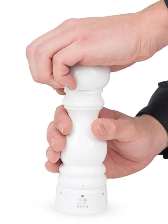 Peugeot Saveurs Paris u'select Moulin à sel manuel en bois u'select laqué blanc 18 cm -> Idées Cadeaux -100€ | Moulins À Sel Et Salières