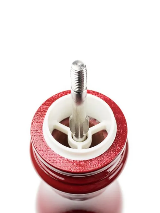 Peugeot Saveurs Paris u'select Moulin à sel manuel u'select en bois laqué, rouge passion, 18 cm - 7in -> Idées Cadeaux -100€ | Envie De Couleurs